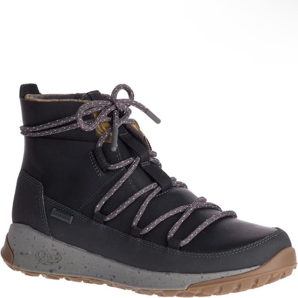 Chaco Borealis Peak Waterproof Boots in Black Leather JCH107458 Womens Size 8